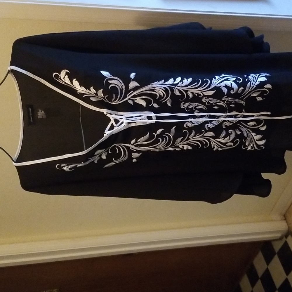 Ashley Stewart 14/16 Poncho style top